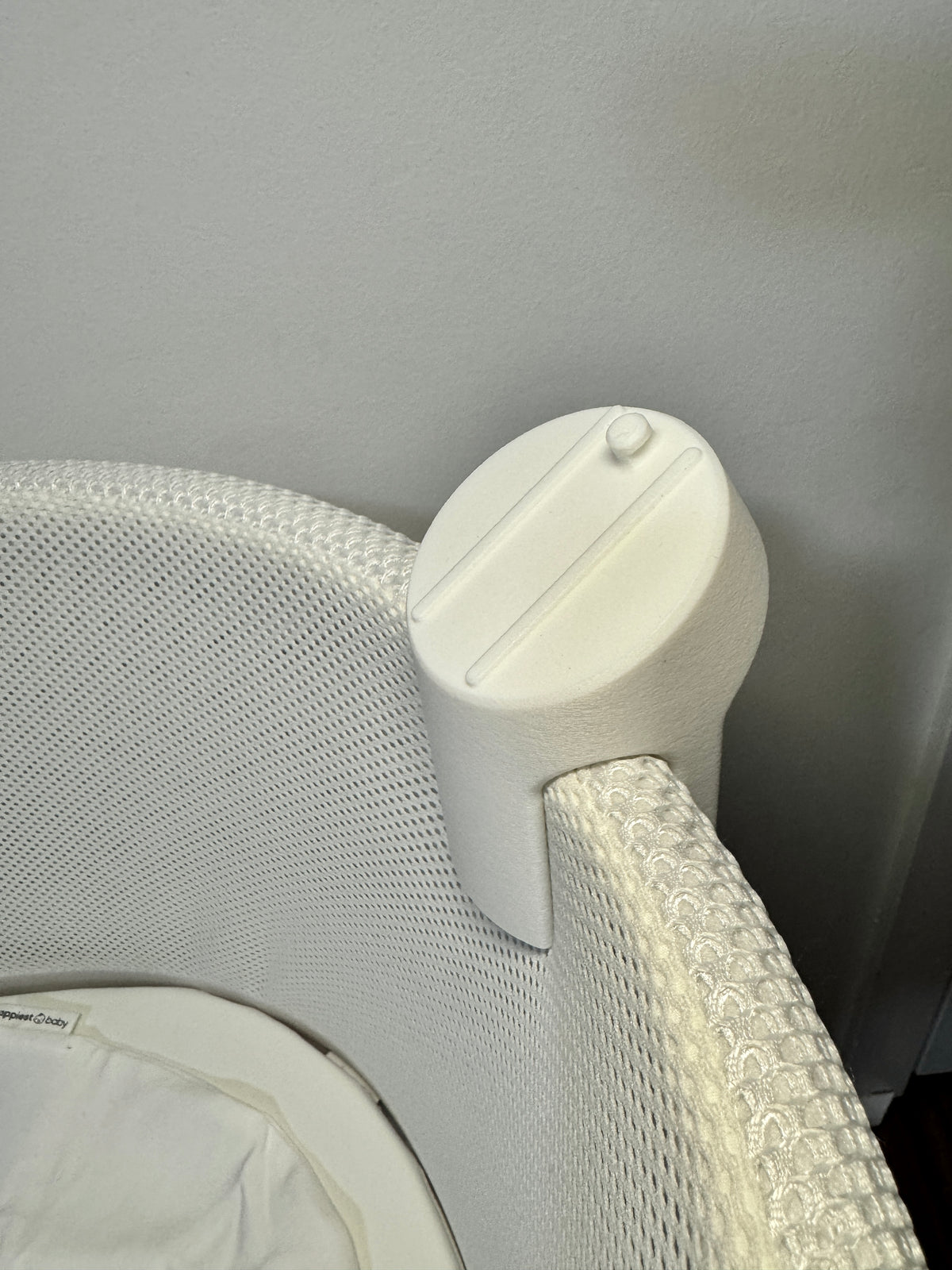 Additional view of Infant Optics DXR-8, DXR-8 Pro Snoo Bassinet & Cot Mount