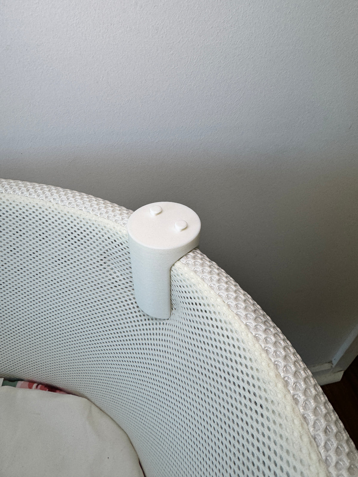 Additional view of Owlet Cam 2 Snoo Bassinet & Cot Mount