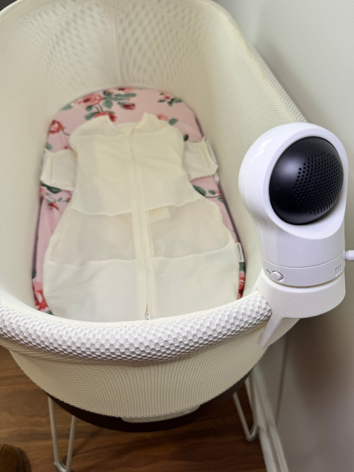 Additional view of VTech RM7764HD, RM5764HD & More Snoo Bassinet & Cot Mount