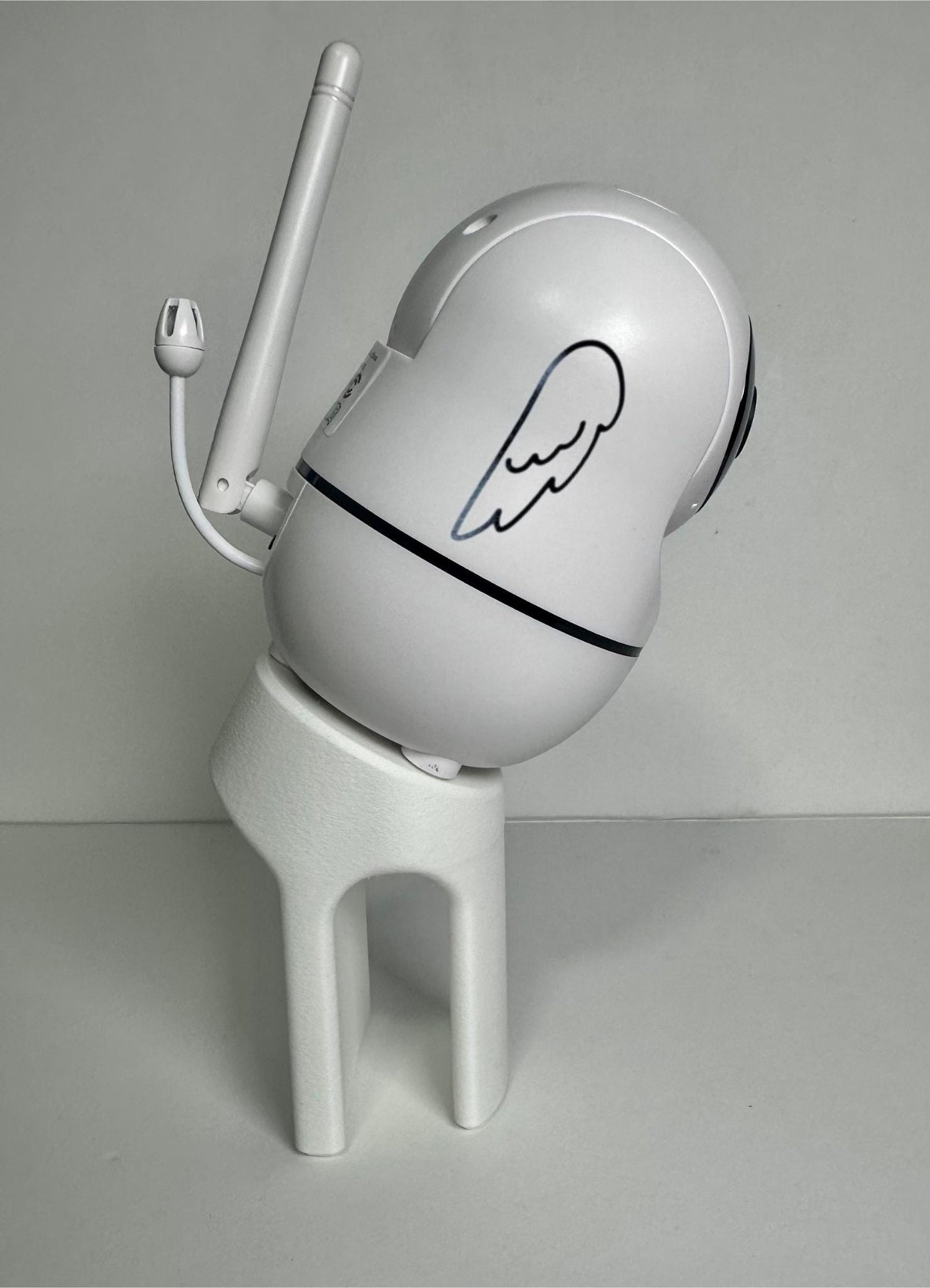 Tweetycam Baby Monitor Snoo & Cot Mount | All Models on display, showcasing no-drill design for easy installation.
