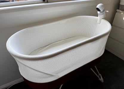 VTech Baby Monitor Snoo & Cot Mount | RM7754HD + More attached to a white Snoo bassinet for clear overhead video.