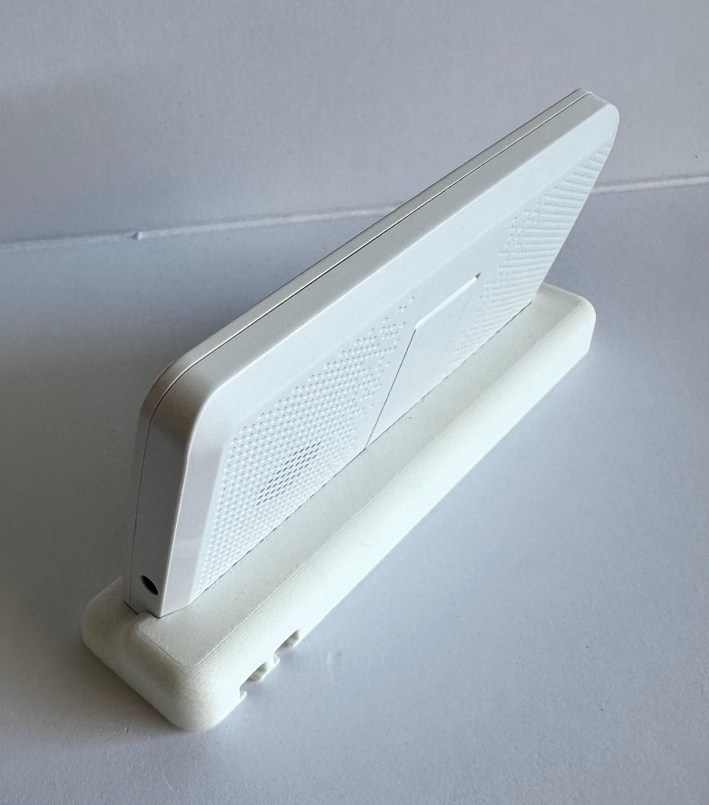 TweetyCam Monitor Dock – 3D-Printed Stand with Cord Holder | Fits Case-Removed Units | Made in Australia