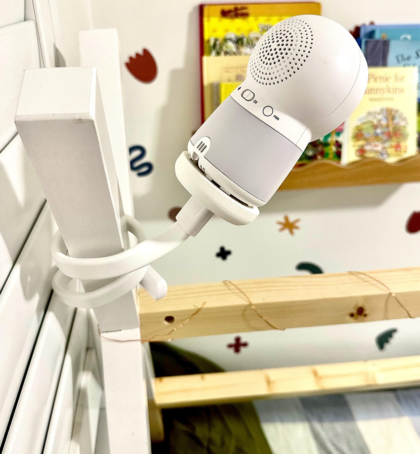 Universal Baby Monitor Mount | Flexible Gooseneck Holder | Standard 1/4 Inch Thread | Screw-On Stand