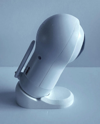 Oricom Baby Monitor Shelf Mount | Angled | OBH930 side view of baby monitor on stable base