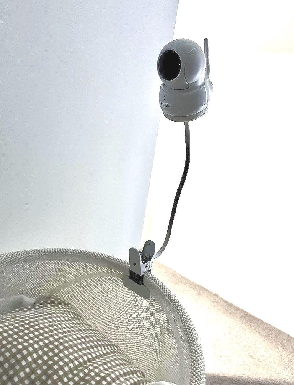 VTech Baby Monitor Mount Adapter | BM5550AU | 1/4" Thread mounted on a cot for optimal baby monitoring.