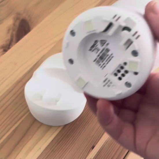 VTech RM7754HD and RM5754HD baby monitor 30 degree shelf mount demonstration