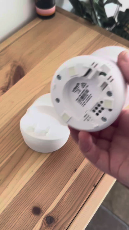 VTech RM7754HD and RM5754HD baby monitor 30 degree shelf mount demonstration