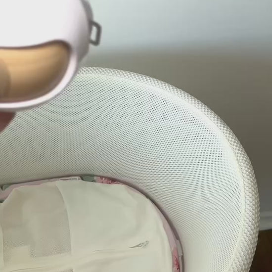 CuboAi Smart Baby Monitor 3 Snoo, bassinet and cot mount demonstration
